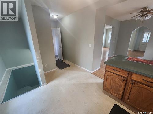 1233 2Nd Street, Estevan, SK - Indoor Photo Showing Other Room