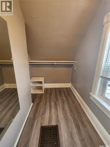 1233 2Nd Street, Estevan, SK - Indoor