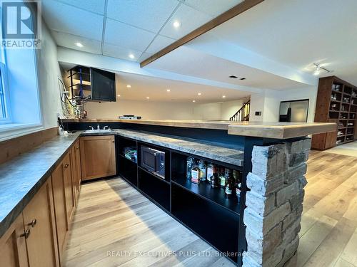 33 Gibson Lake Drive, Caledon, ON - Indoor Photo Showing Other Room