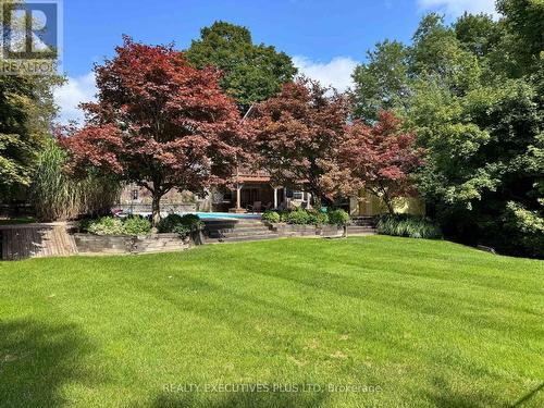 33 Gibson Lake Drive, Caledon, ON - Outdoor