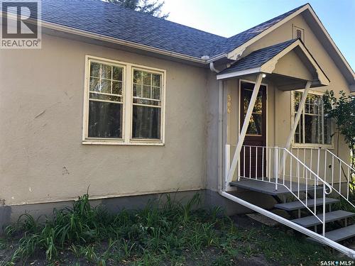 306 Cotter Street, Kamsack, SK - Outdoor