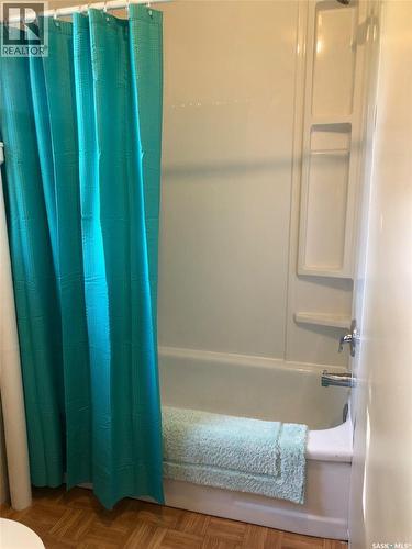 306 Cotter Street, Kamsack, SK - Indoor Photo Showing Bathroom