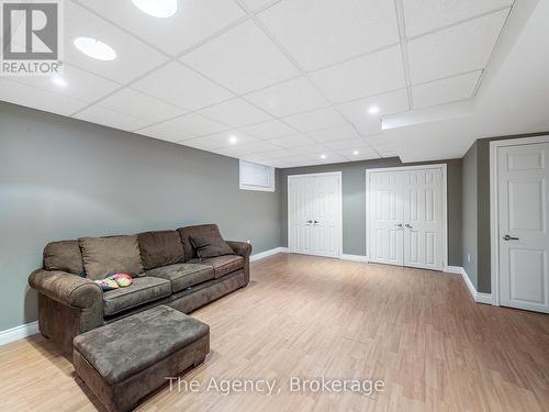 253 Margaret Drive, Oakville (Co Central), ON - Indoor