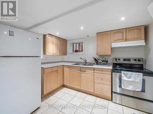 253 Margaret Drive, Oakville (Co Central), ON - Indoor Photo Showing Kitchen With Stainless Steel Kitchen With Double Sink