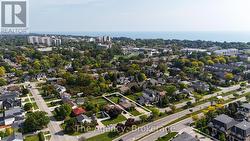253 MARGARET DRIVE  Oakville (Co Central), ON L6K 2W3
