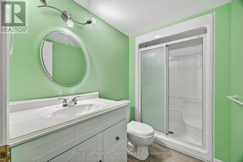 44 Tiny Beaches Road S, Tiny, ON - Indoor Photo Showing Bathroom