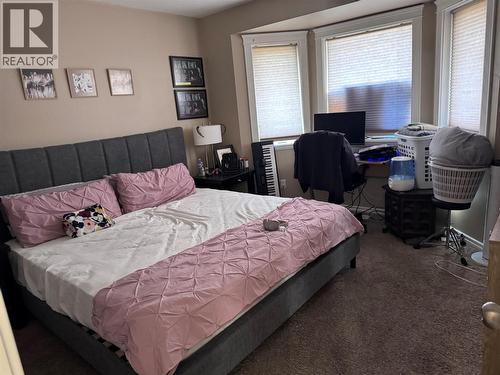721 100 Avenue, Dawson Creek, BC - Indoor Photo Showing Bedroom