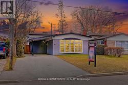 47 DEERFIELD ROAD  Toronto, ON M1K 4X2