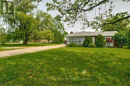 114 SECOND ROAD E  Hamilton, ON L8J 3J2