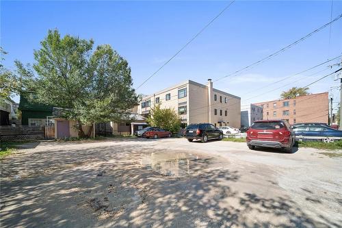 45 Furby Street, Winnipeg, MB - Outdoor