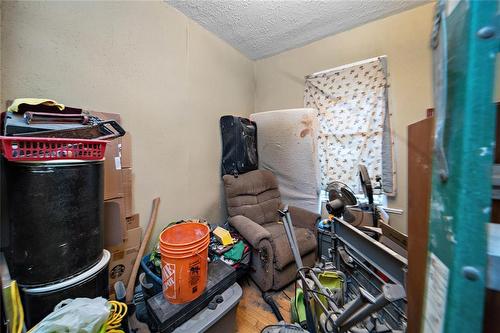 45 Furby Street, Winnipeg, MB - Indoor