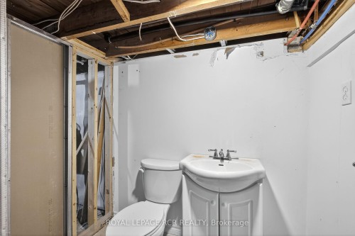 125 King Street, Essa, ON - Indoor Photo Showing Basement