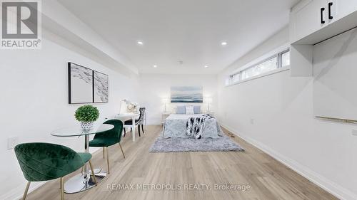 81 Sedgemount Drive, Toronto, ON - Indoor