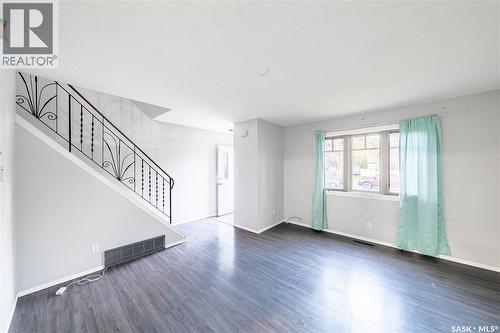 406 Royal Street, Regina, SK - Indoor Photo Showing Other Room