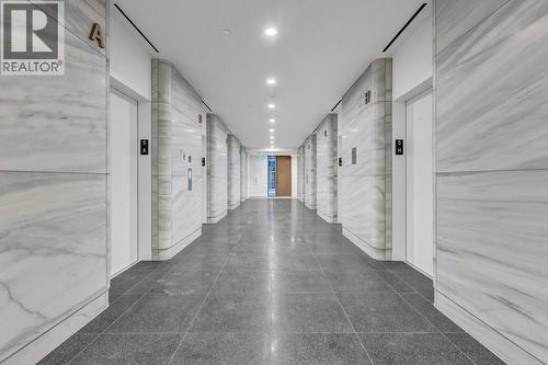 540 320 Granville Street, Vancouver, BC 