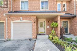 1183 WESTVIEW TERRACE  Oakville, ON L6M 3N2