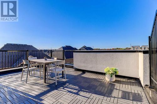 31 Bancroft Lane, Richmond Hill, ON - Outdoor