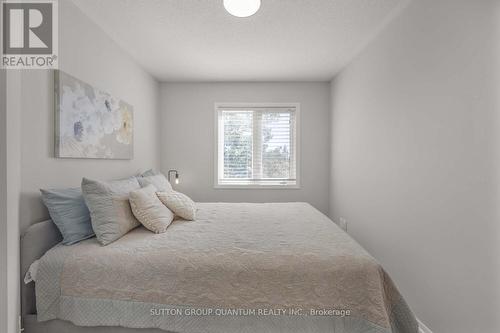 #38 - 1250 St Martins Drive, Pickering, ON - Indoor Photo Showing Bedroom
