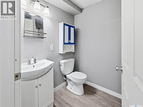 5128 Aerial Crescent, Regina, SK - Indoor Photo Showing Bathroom