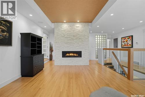 34 Leslie Place, Regina, SK - Indoor With Fireplace