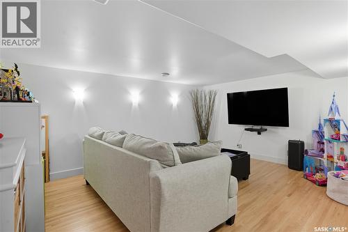 34 Leslie Place, Regina, SK - Indoor Photo Showing Other Room