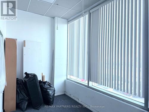 215 - 550 Highway 7 E, Richmond Hill, ON 