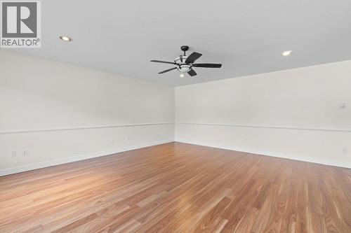 725 Trans Canada Highway, Sicamous, BC - Indoor Photo Showing Other Room