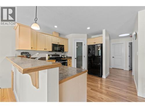 725 Trans Canada Highway, Sicamous, BC - Indoor Photo Showing Kitchen