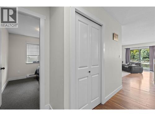 725 Trans Canada Highway, Sicamous, BC - Indoor Photo Showing Other Room