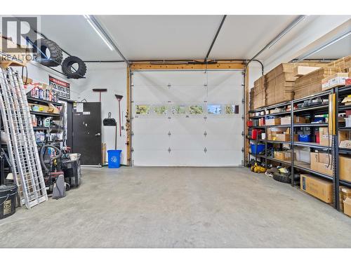 725 Trans Canada Highway, Sicamous, BC - Indoor Photo Showing Garage