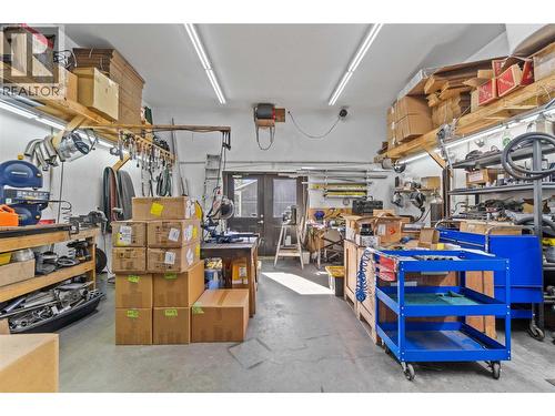 725 Trans Canada Highway, Sicamous, BC - Indoor Photo Showing Garage