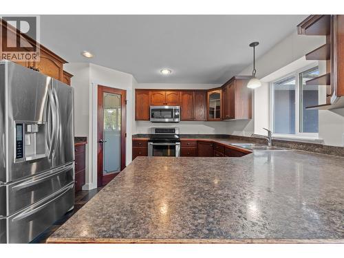 725 Trans Canada Highway, Sicamous, BC - Indoor Photo Showing Kitchen With Double Sink