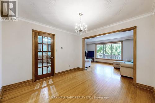 38 Courton Drive, Toronto, ON - Indoor Photo Showing Other Room