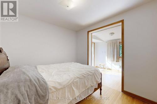 38 Courton Drive, Toronto, ON - Indoor Photo Showing Bedroom