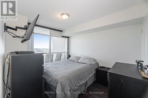 2003 - 9 George Street N, Brampton, ON - Indoor Photo Showing Bedroom