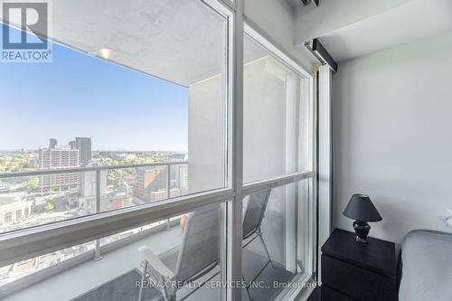 2003 - 9 George Street N, Brampton, ON - Indoor Photo Showing Other Room