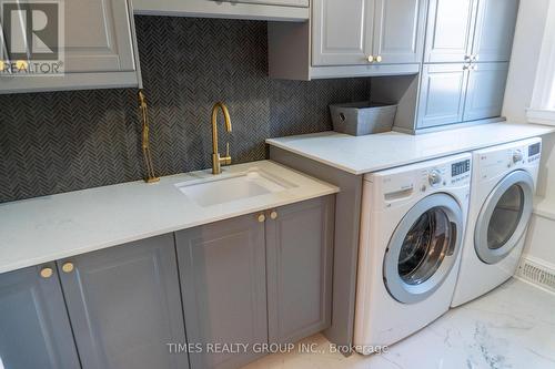 64 Ravina Crescent, Hamilton, ON - Indoor Photo Showing Laundry Room