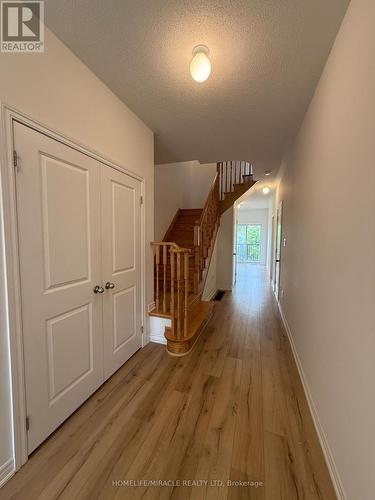 8 Pomarine Way, Brampton, ON 