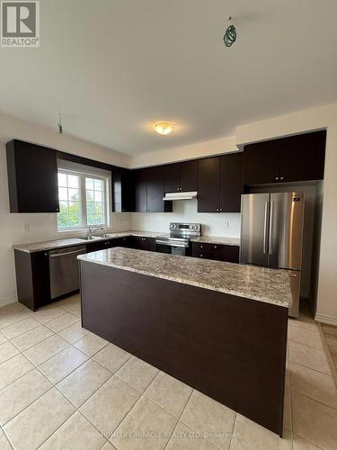 8 Pomarine Way, Brampton, ON 