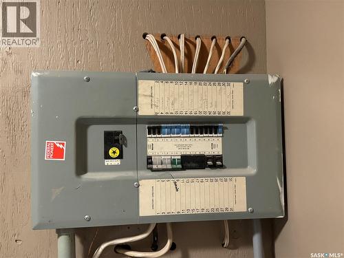 307 6Th Avenue E, Biggar, SK - Indoor