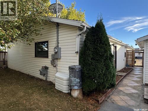 307 6Th Avenue E, Biggar, SK - Outdoor With Exterior