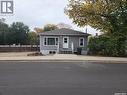 19 10Th Avenue Ne, Swift Current, SK  - Outdoor 