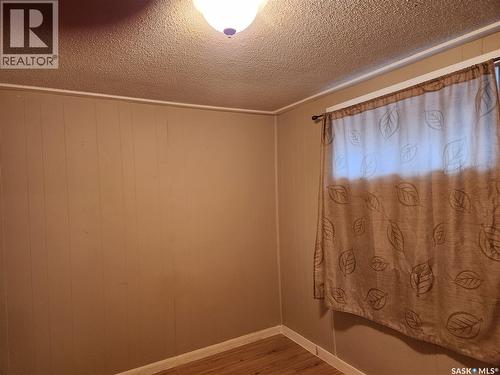 19 10Th Avenue Ne, Swift Current, SK - Indoor Photo Showing Other Room