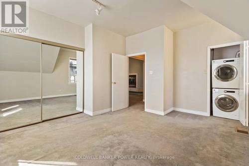 547 William Street, London East (East F), ON - Indoor Photo Showing Laundry Room