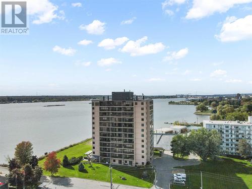 89 Pine ST # 701  Sault Ste. Marie, ON P6A 6M6