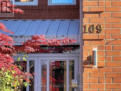 109 Rose Branch Drive, Richmond Hill, ON -  Photo Showing Other Room