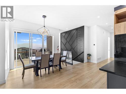 2842 Copper Ridge Drive, West Kelowna, BC - Indoor Photo Showing Dining Room
