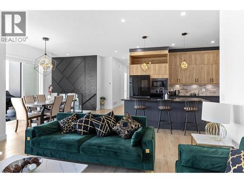 2842 Copper Ridge Drive, West Kelowna, BC - Indoor