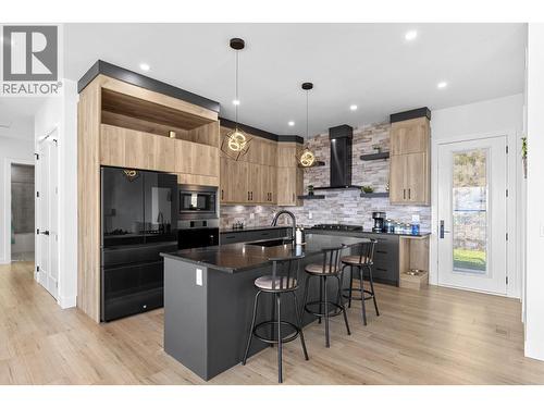2842 Copper Ridge Drive, West Kelowna, BC - Indoor Photo Showing Kitchen With Upgraded Kitchen