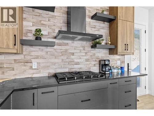 2842 Copper Ridge Drive, West Kelowna, BC - Indoor Photo Showing Kitchen